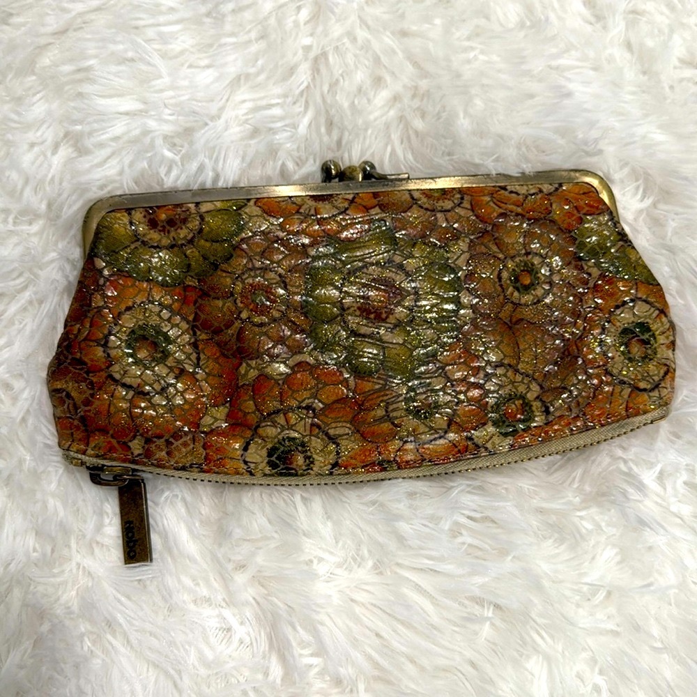 Hobo Millie Kisslock Wallet Floral Leather Orange Green Vintage Boho